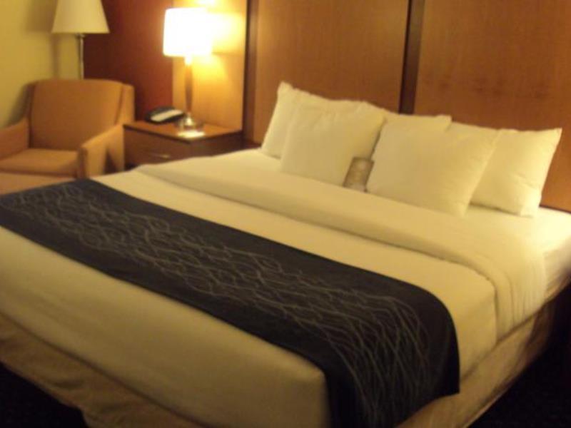 Comfort Inn At Joint Base Andrews Clinton Exteriér fotografie