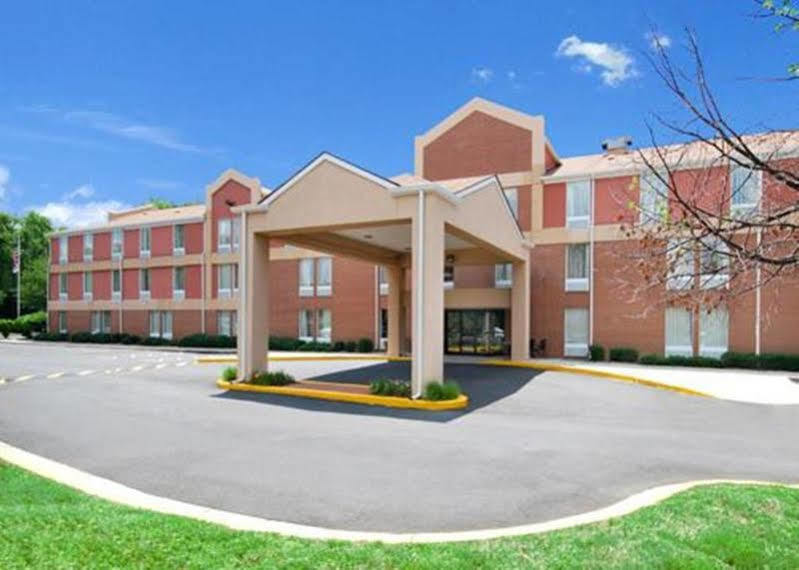 Comfort Inn At Joint Base Andrews Clinton Exteriér fotografie